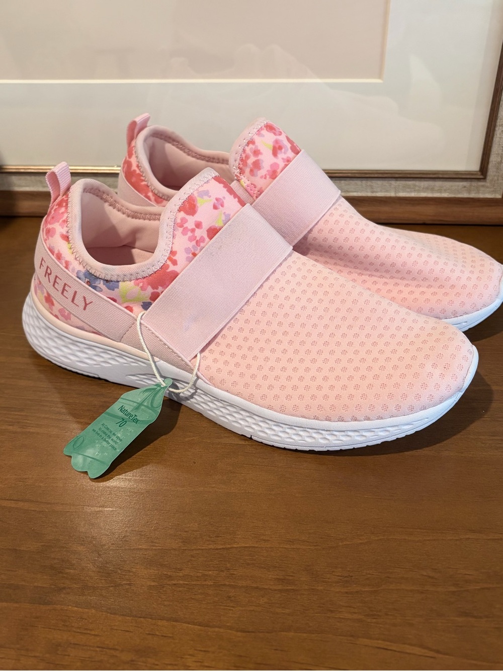 NWT Freely Pink Floral Slip On Sneakers - Youth 6 / Women's 8